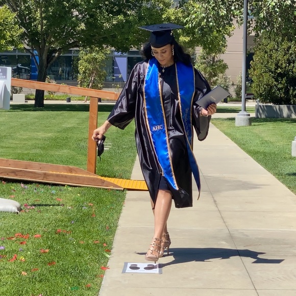 💕Meet your Posher, Evelene! - Picture 10 of 16